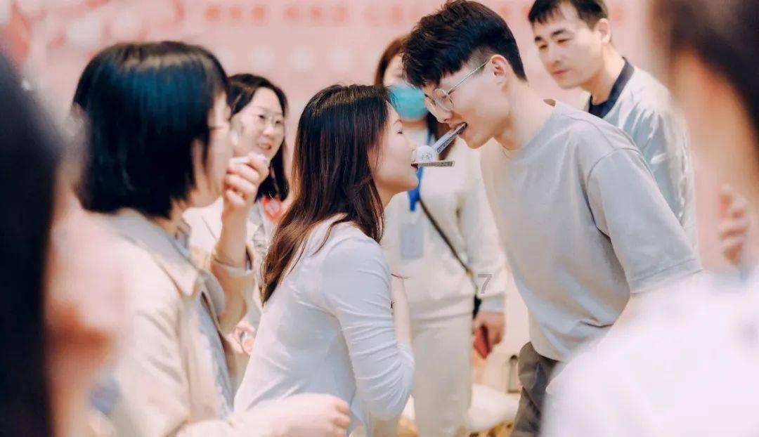 尽在8.35-(4.35+2.61)简便计算,解决你的疑惑