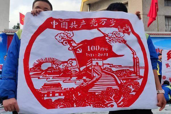 艾薇儿好莱坞星光大道留名,如何看待这一项荣誉?-专业问答网站